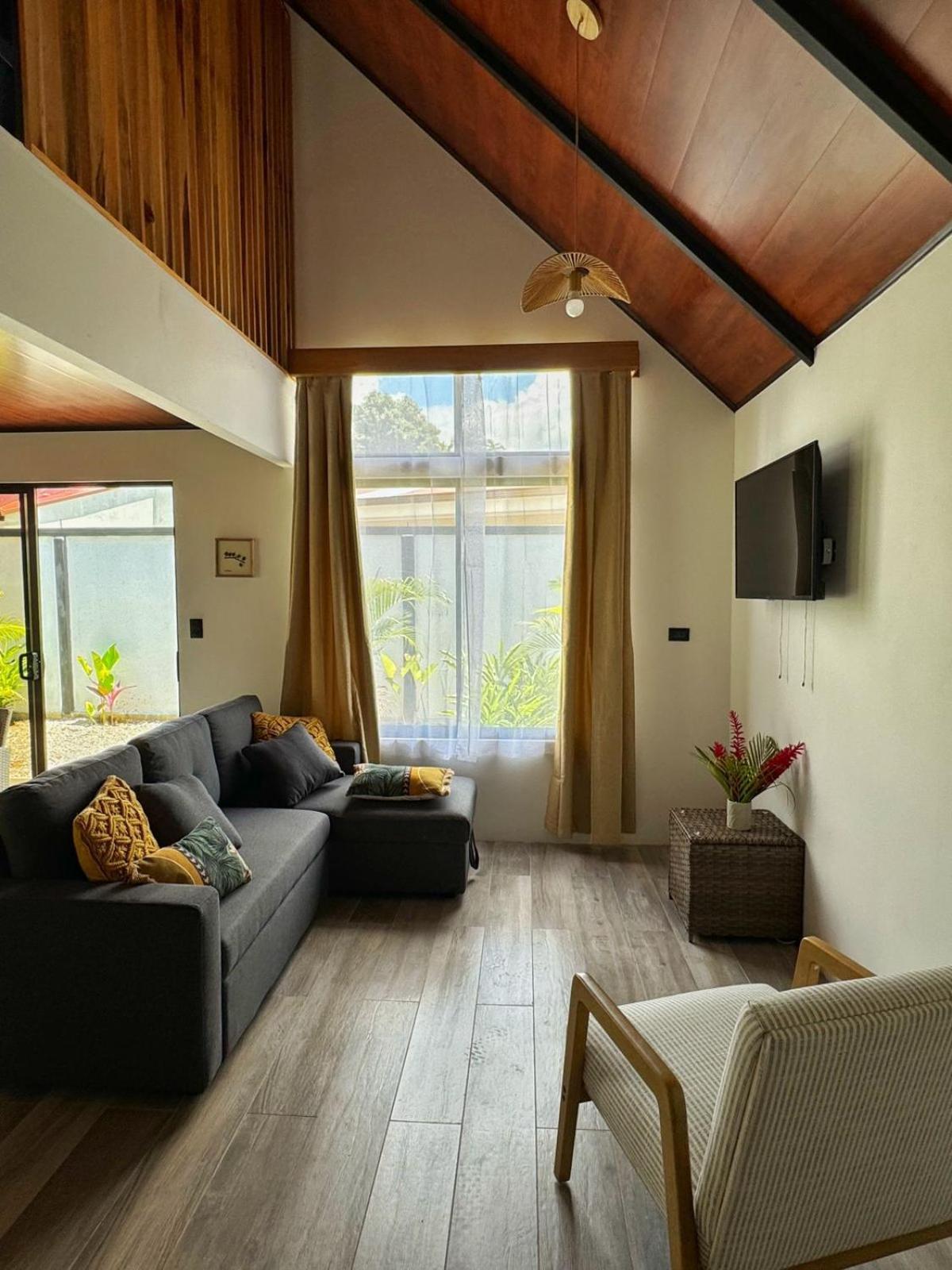 Alma Vida Lofts Villa *
