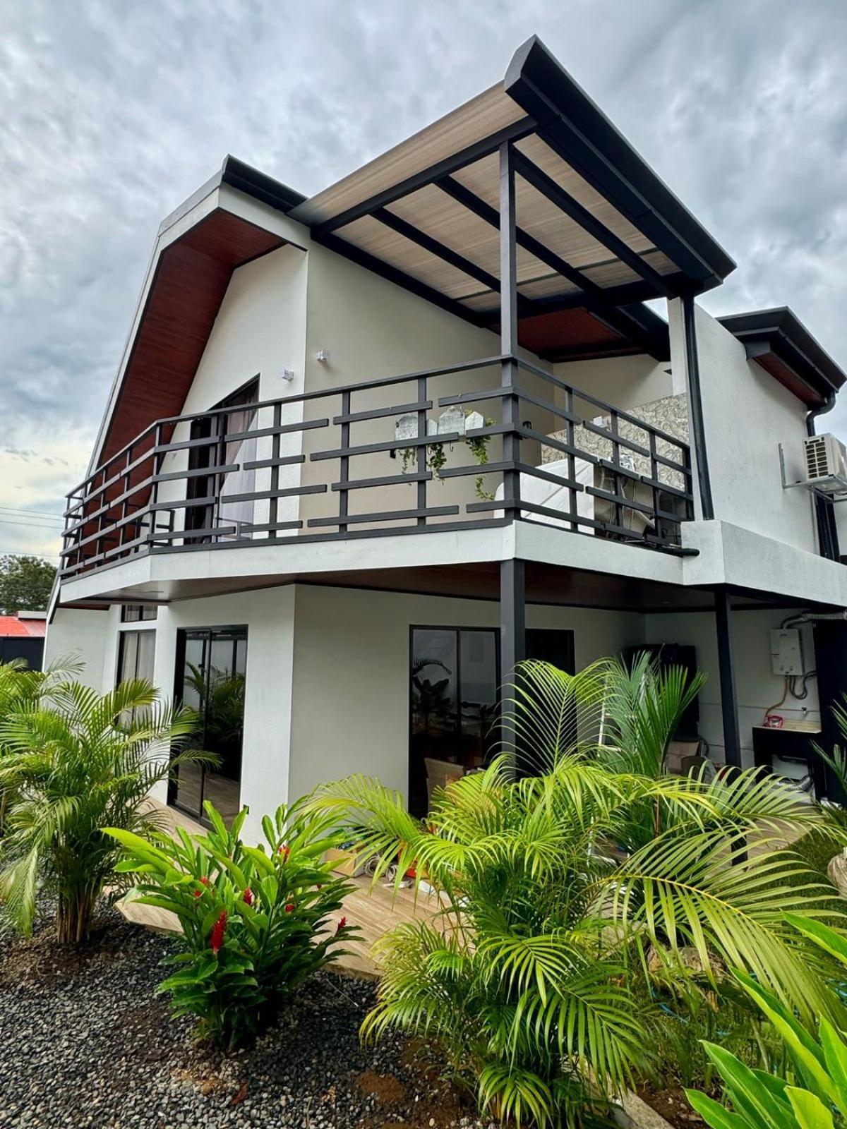 Villa Alma Vida Lofts